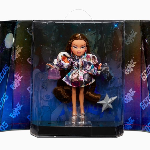 Bratz x GCDS Yasmin Special edition desginer - Picture 2 of 7